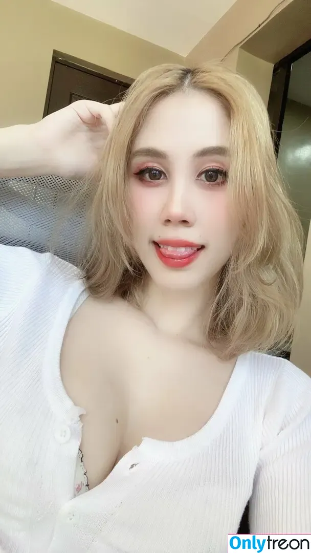 Kura Onee-san nude photo #0193 (kurasushi_usa / lewdgami)