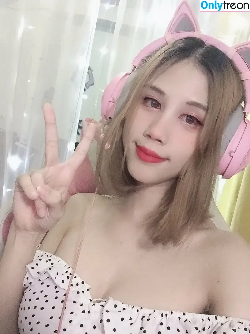 Kura Onee-san nude photo #0306 (kurasushi_usa / lewdgami)