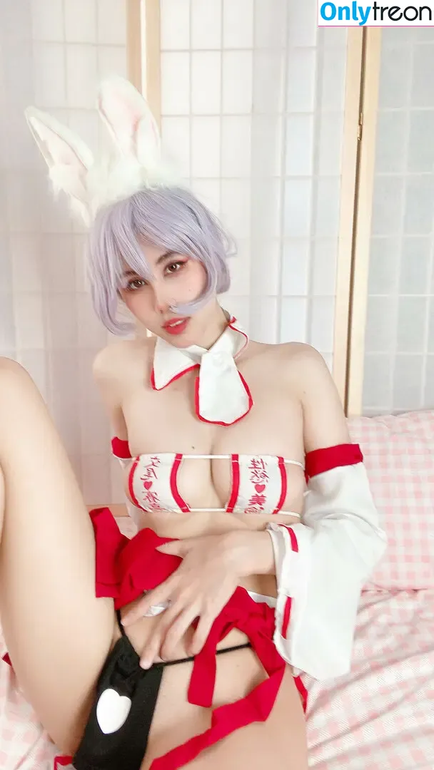 Kura Onee-san nude photo #0870 (kurasushi_usa / lewdgami)