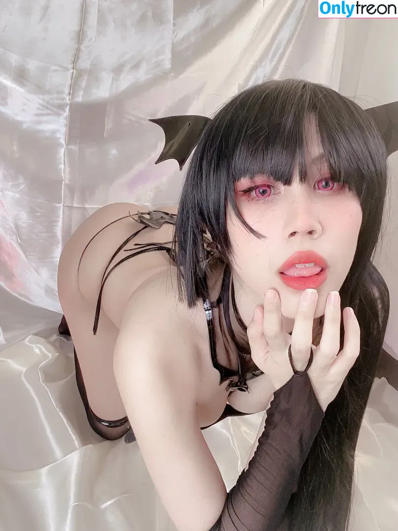 Kura Onee-san nude photo #0891 (kurasushi_usa / lewdgami)