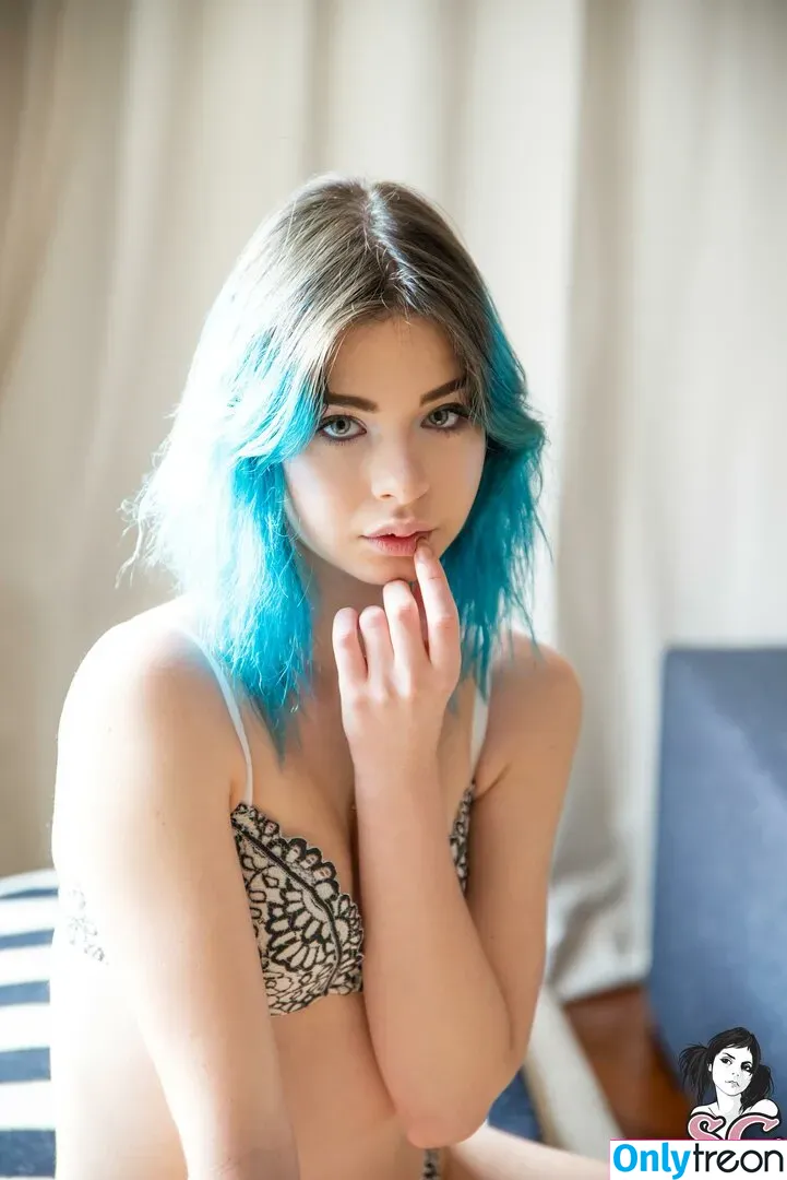 Kuroha nude photo #0032 (Kurohasuicide / kurohabh)