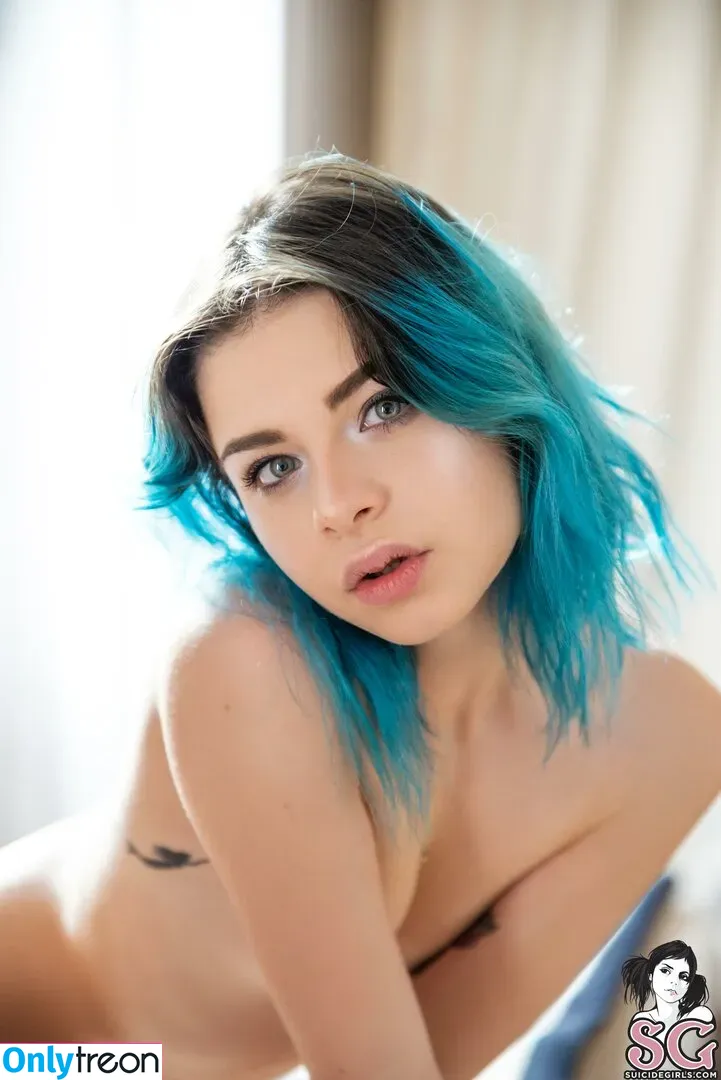 Kuroha nude photo #0034 (Kurohasuicide / kurohabh)