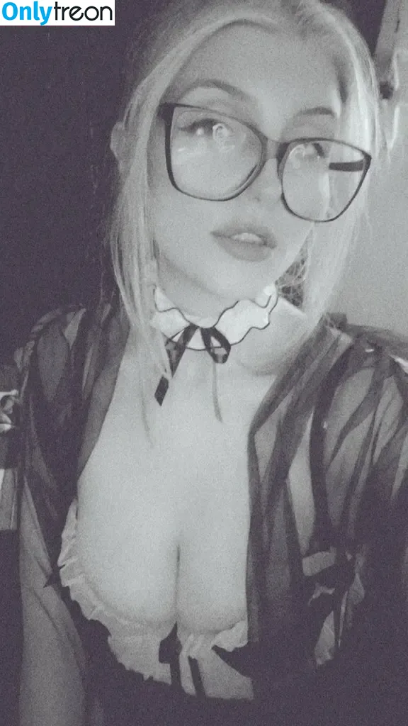 Kyats nude photo #0009 (kyat.cosplay / mahoumeido)