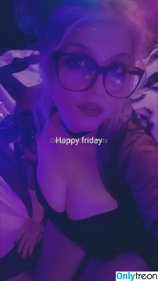 Kyats nude photo #0045 (kyat.cosplay / mahoumeido)