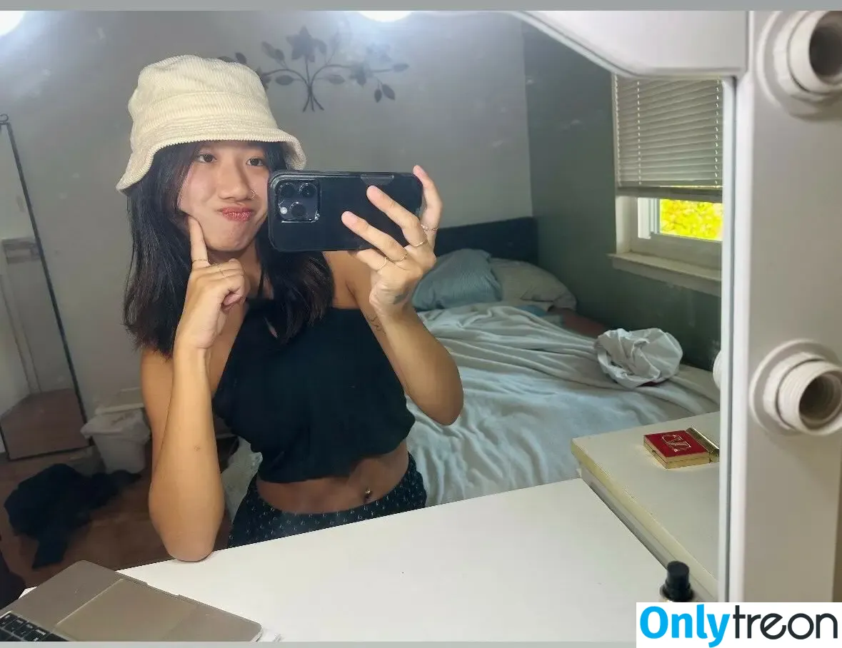 Kylie Cheung nude photo #0420 (kyliecheung15)