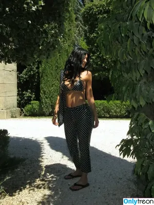 Kylie Jenner / KylieJenner / kyliejenner.2 nude photo #2385