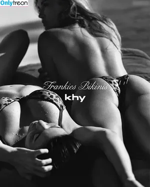 Kylie Jenner / KylieJenner / kyliejenner.2 nude photo #2417