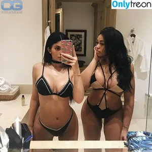 Kylie Jenner / KylieJenner / kylie_jenner nude photo #2570