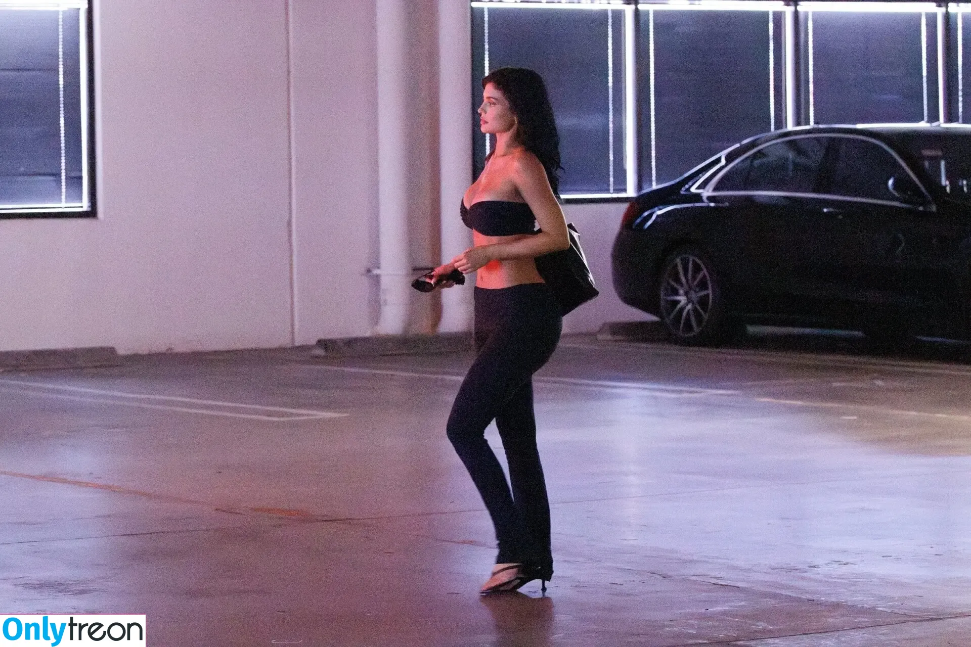Kylie Jenner nude photo #2600 (KylieJenner / kyliejenner.2)