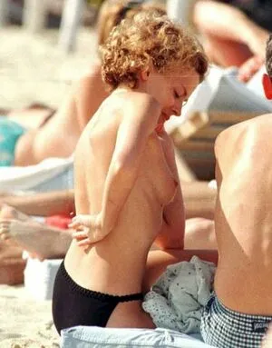 Kylie Minogue / kylieminogue / u224370996 nude photo #0160