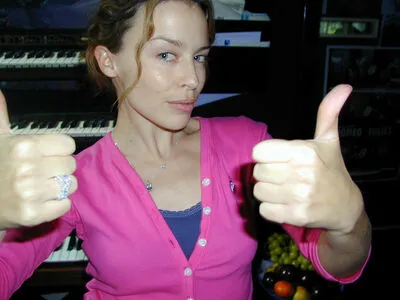 Kylie Minogue / kylieminogue / u224370996 nude photo #0240
