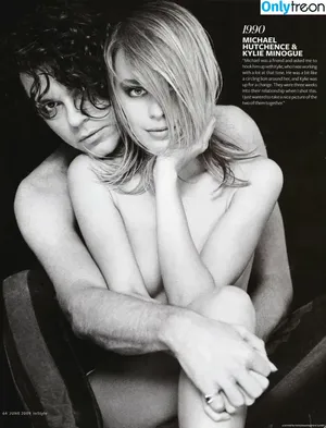Kylie Minogue / kylieminogue nude photo #0922