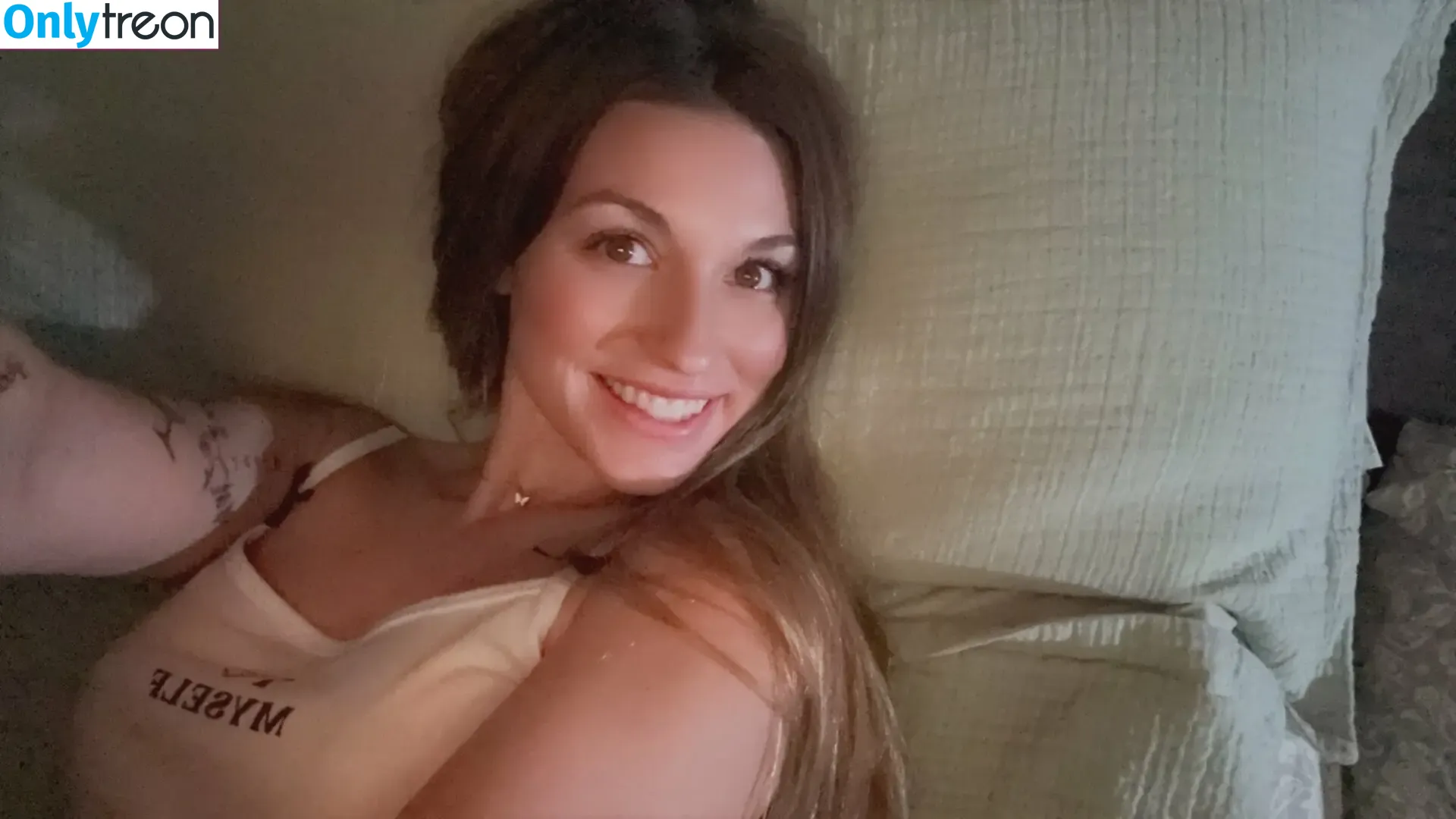 Kylie nude photo #0113 (kylieaegis / kyliebkillinit / theonlymrs1)