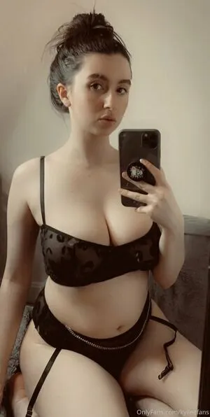 KylieeOW / kylieefans nude photo #0167