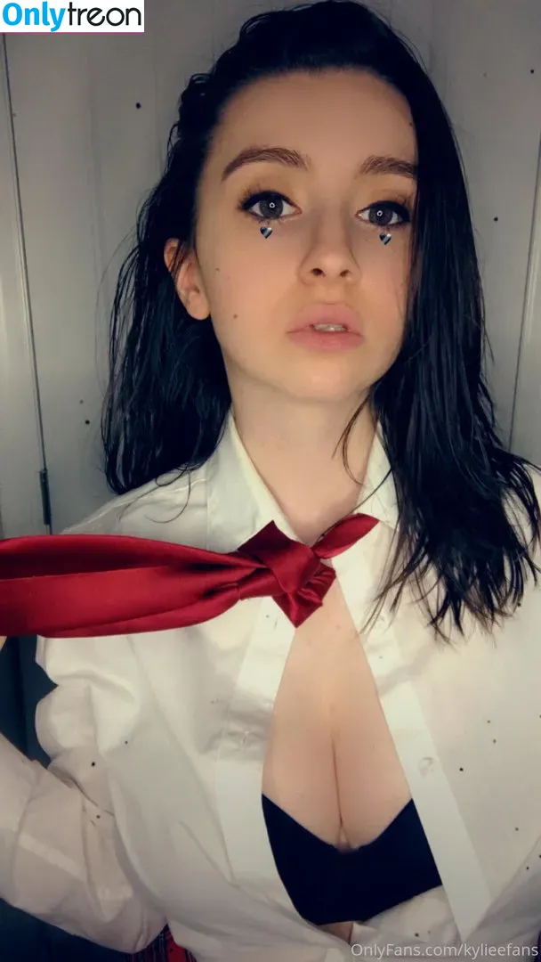 KylieeOW nude photo #0024 (kylieefans)