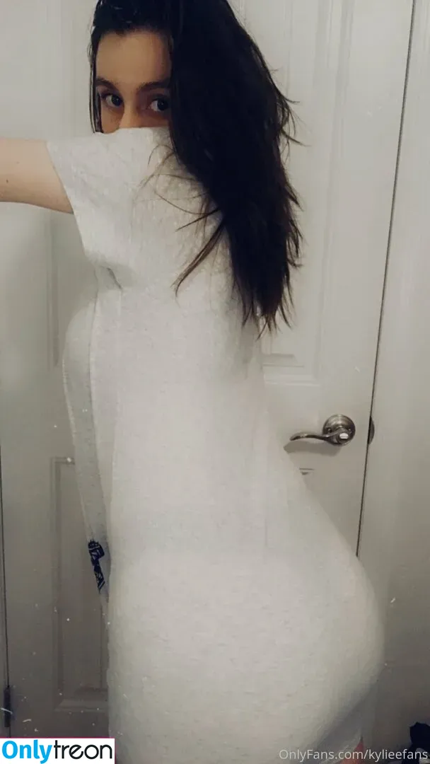 KylieeOW nude photo #0111 (kylieefans)