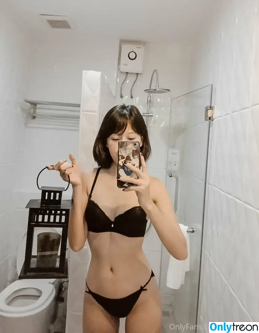 kyokoyaki nude photo #0003 (koykyoko / koykyoko1)
