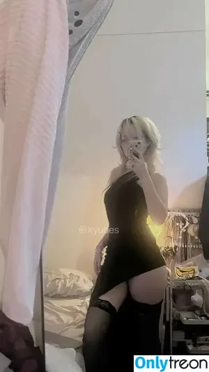 kyubes / kywube nude photo #0007