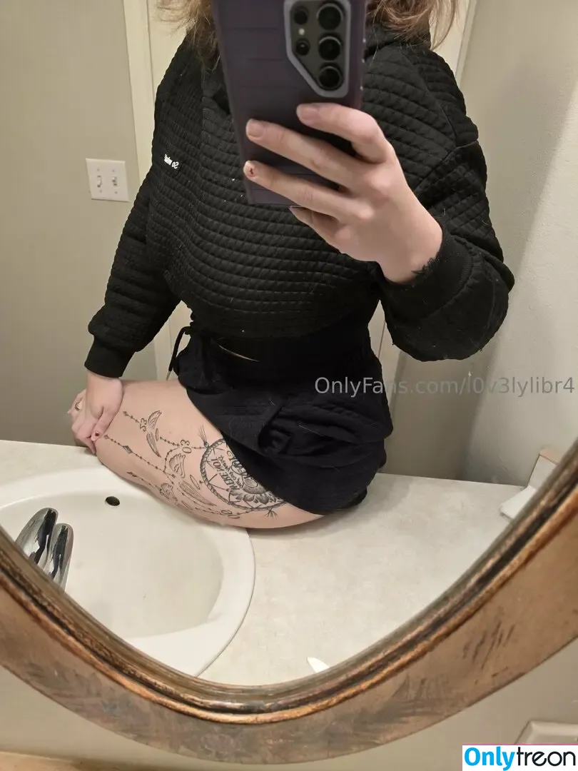 l0v3lylibr4 nude photo #0014 (l0v3lylibr4)