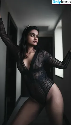 Laanya Ezraa Asogan / laanya_ezraa nude photo #0002