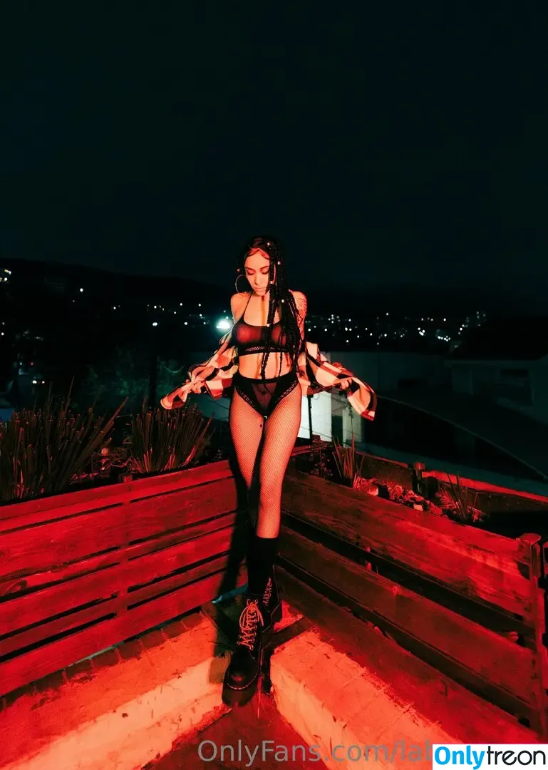 laberrysan nude photo #0025 (laberrysan)