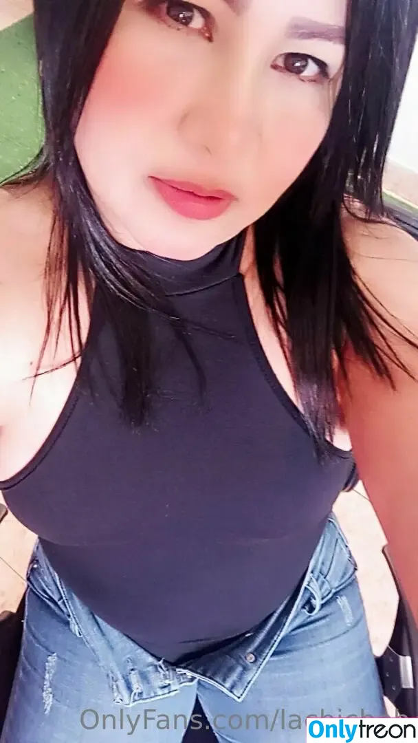 lachicheb nude photo #0006 (lachicabelleville)
