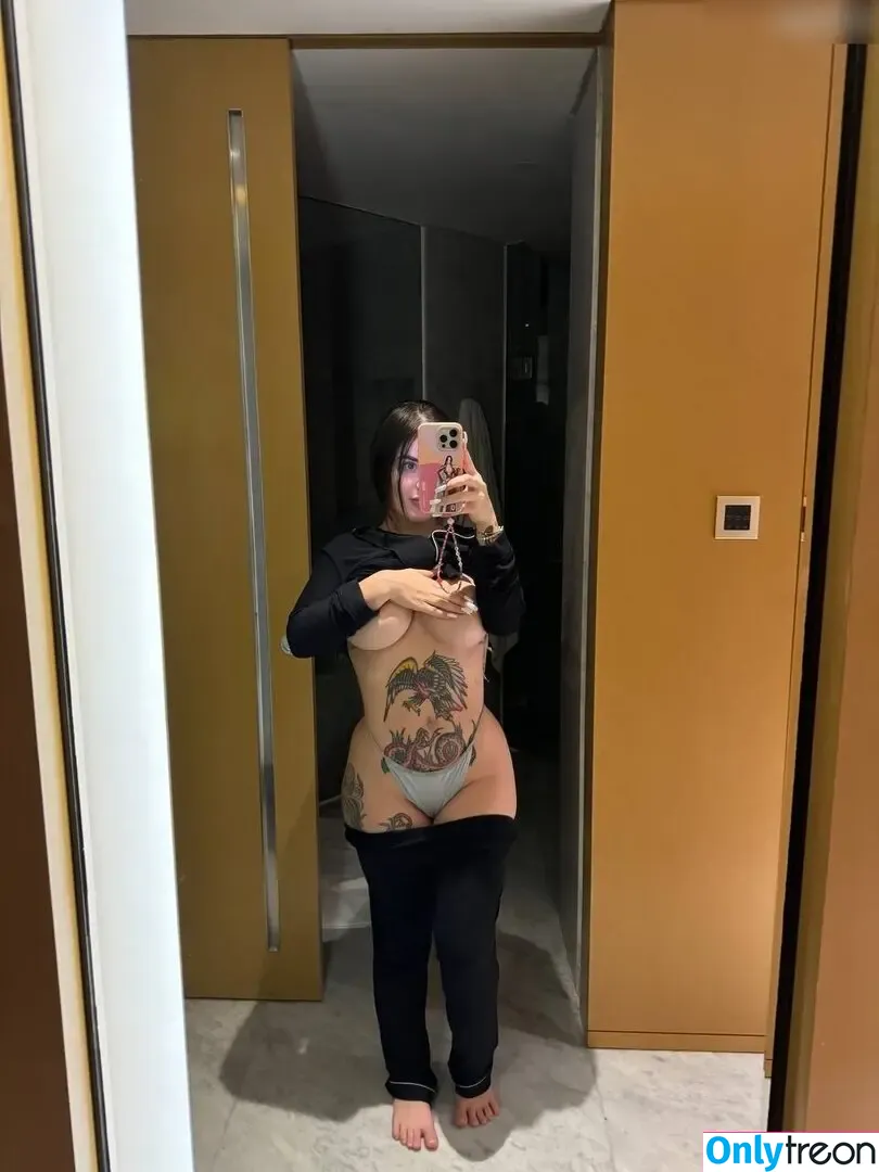 ladaniesxo nude photo #0050 (Daniela)