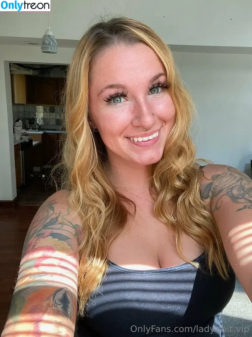 lady.cait.vip nude photo #0001 (cat.lady.cait)
