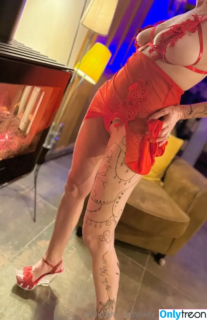 lady_elixir_official nude photo #0013 (lady_elixir_official)