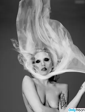 Lady Gaga / ladygaga nude photo #0715