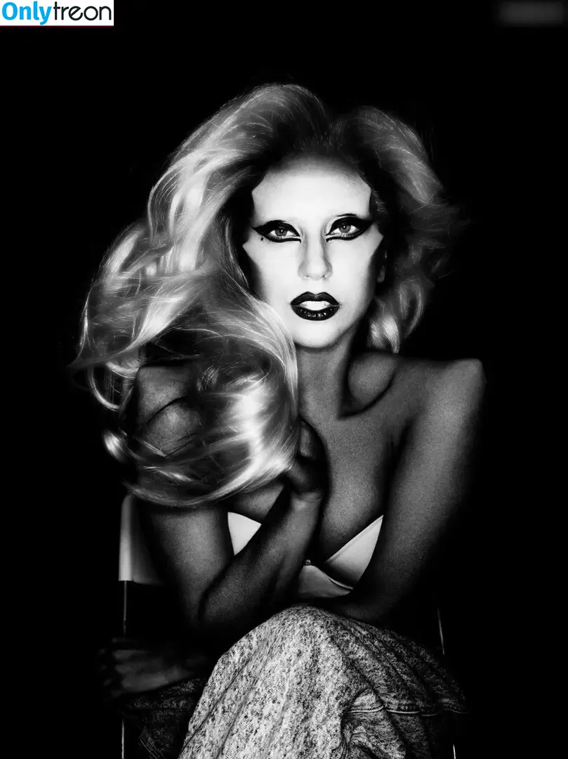 Lady Gaga nude photo #0757 (ladygaga)