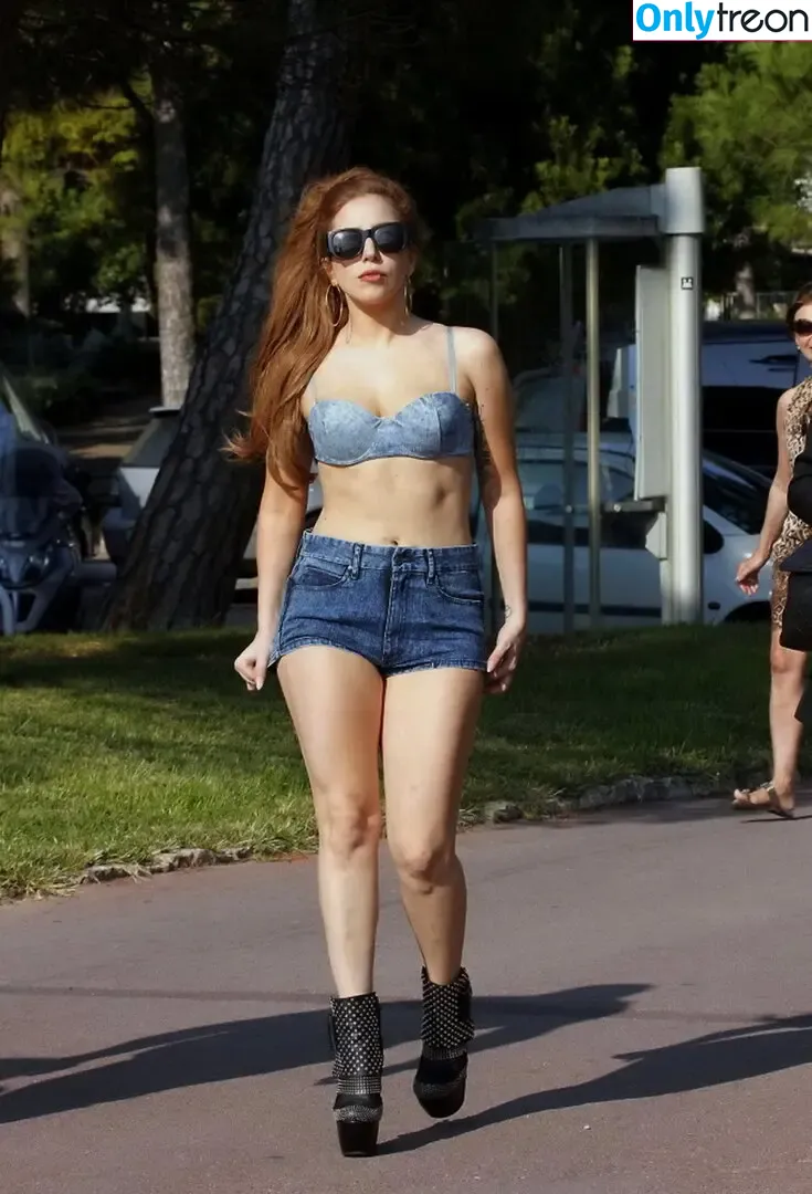 Lady Gaga nude photo #0866 (ladygaga)