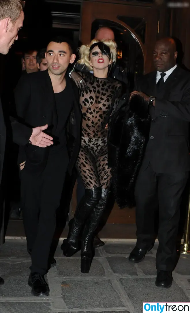 Lady Gaga nude photo #0886 (ladygaga)