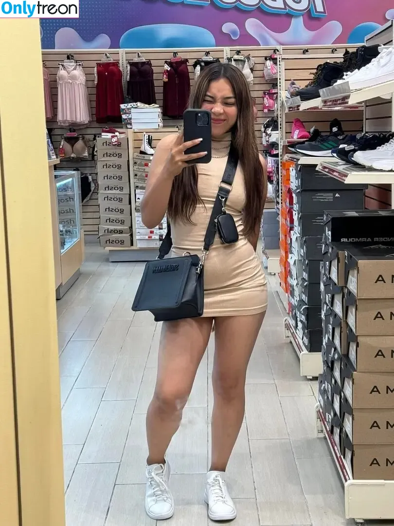 Lady Pays nude photo #0031 (lady_pays / ladypaysmx / sandralizethgar)
