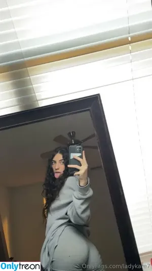  nude photo #0001