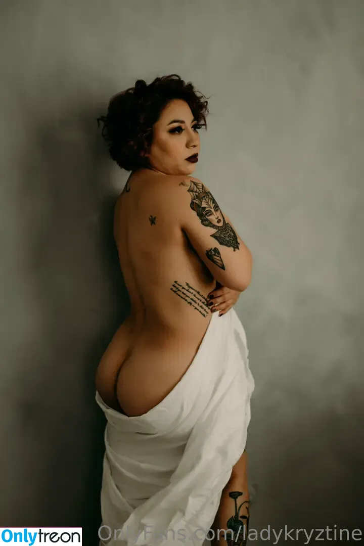ladykryztine nude photo #0006 (Lady Kryztine)
