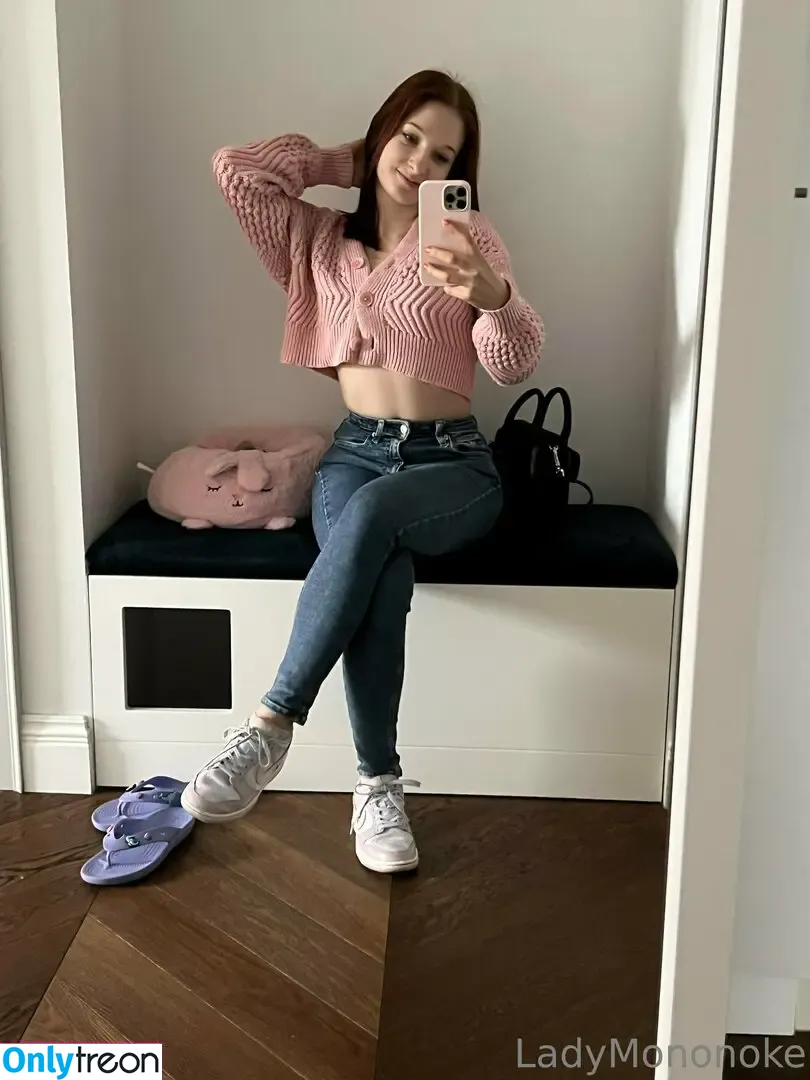 ladymononokefree nude photo #0006 (kiannamonee__)