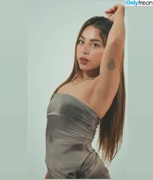  nude photo #0004