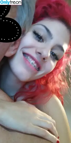 ladyrubi04 / ladydana04 nude photo #0005