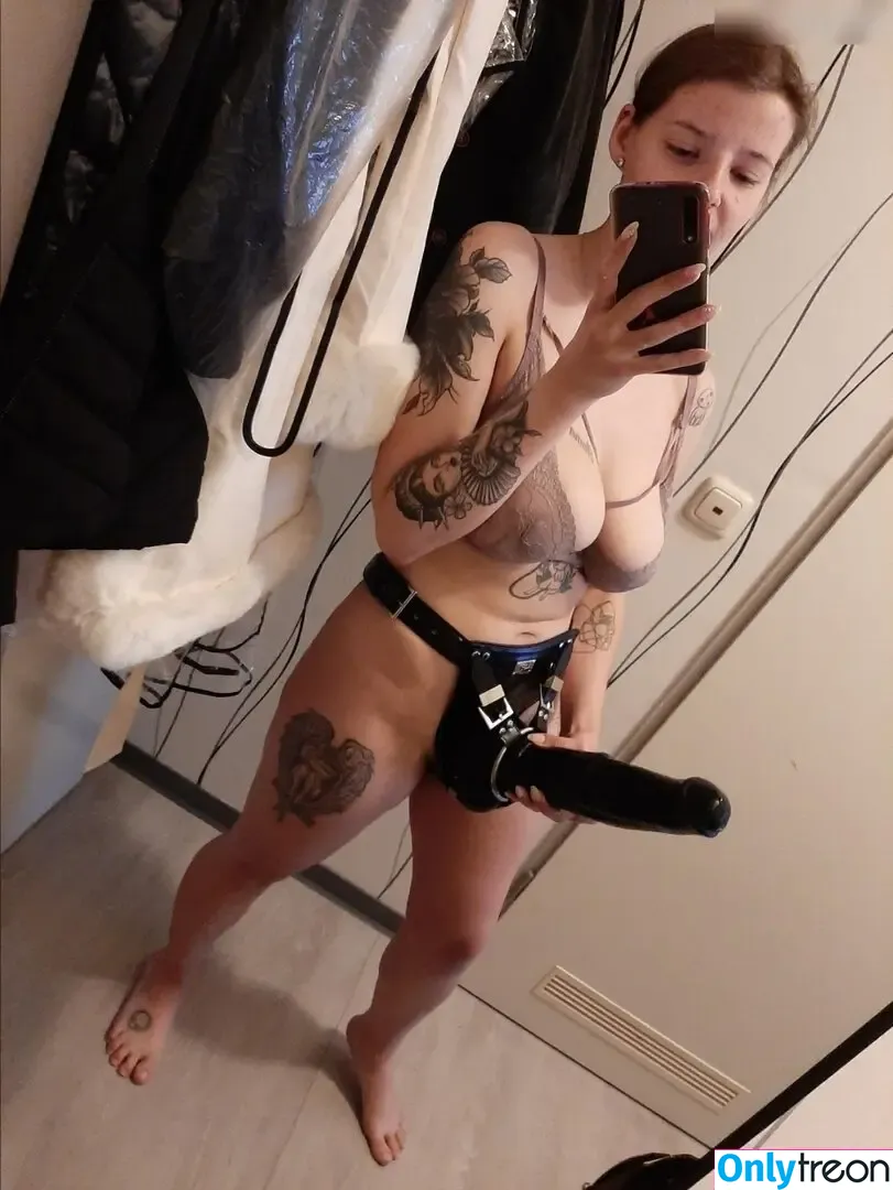 Ladysabrina nude photo #0027 (Ladysabrina)