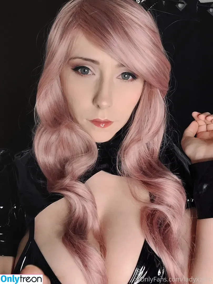 Ladyxzero nude photo #0064 (kujaoniixzero)