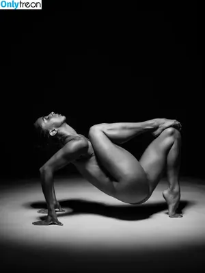 Laetitia Bouffard Roupe / laetitia_channel_model / laetitia_model / laetitiamodel nude photo #0095