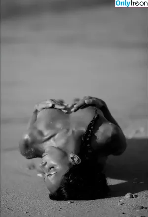Laetitia Bouffard Roupe / laetitia_channel_model / laetitia_model / laetitiamodel nude photo #0096