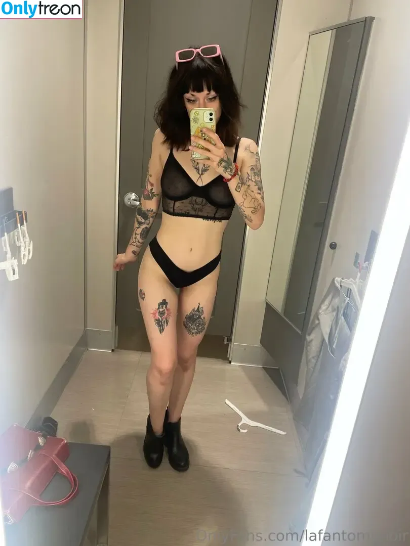 lafantomenoir nude photo #0058 (lafantomenoir)