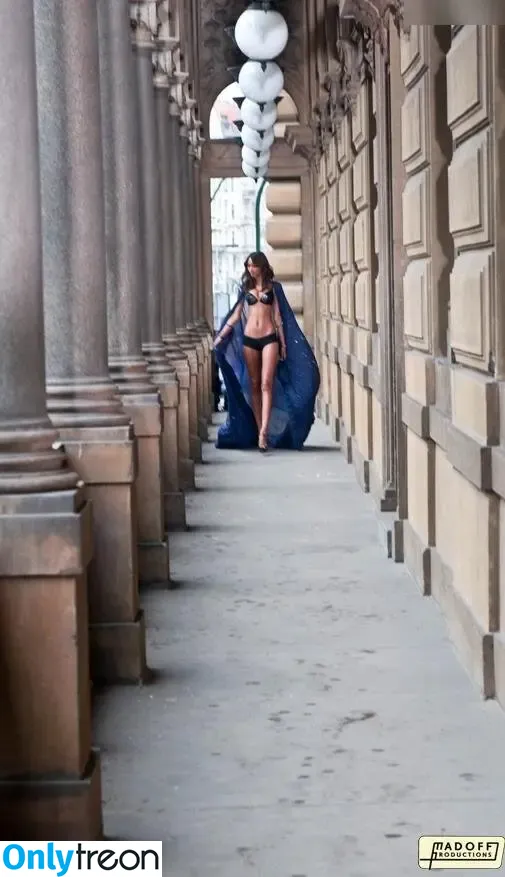Lais Ribeiro nude photo #0925 (Lalaribeiro16 / girib / laisribeiro)