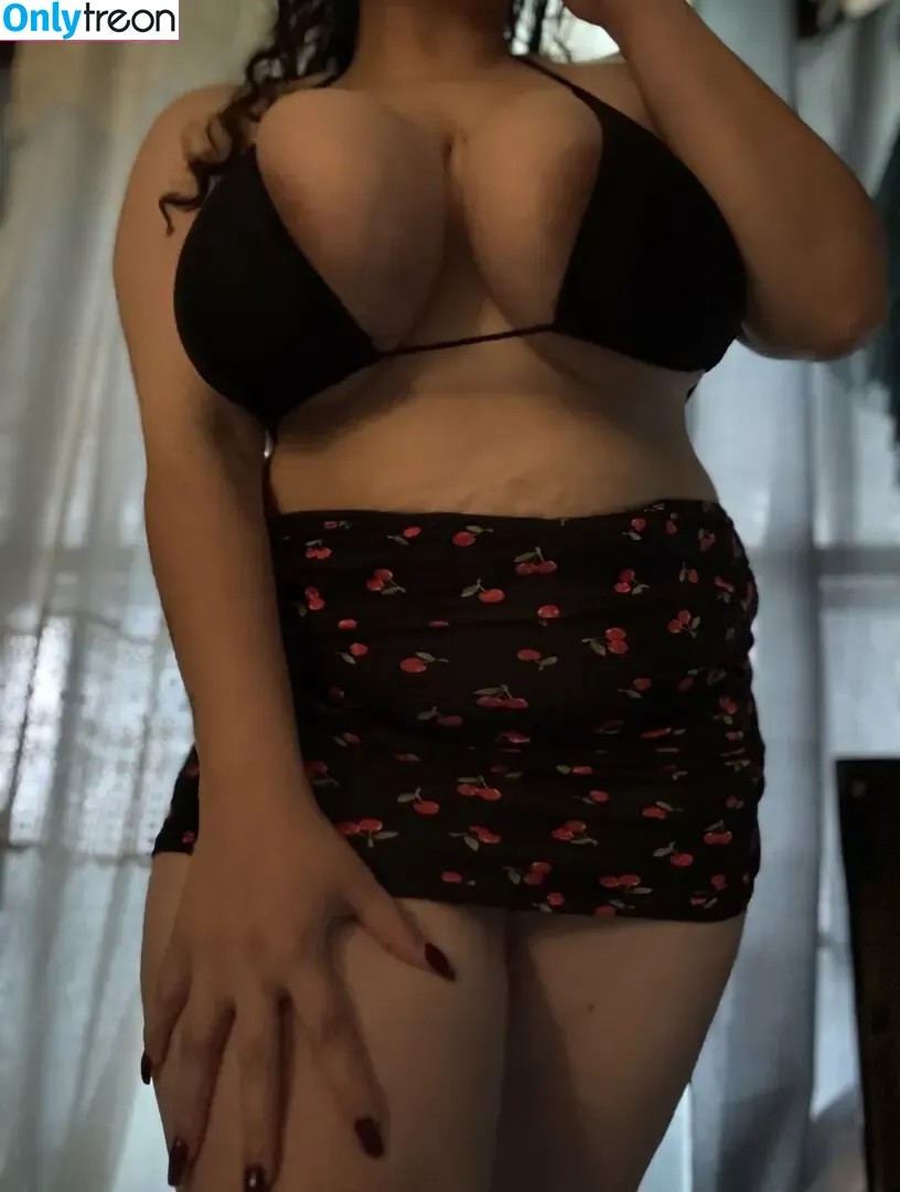 Lalenoraaa nude photo #0256 (lalaalaaa)