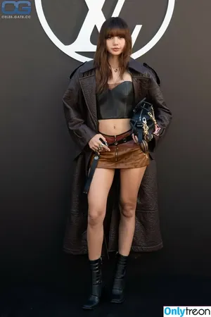 Lalisa Manobal / lalalalisa_m nude photo #0012