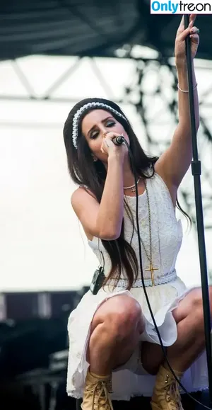 Lana Del Rey / lanadelreypictures / lanaraybabyx nude photo #0017