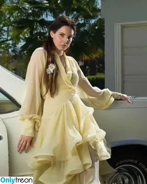 Lana Del Rey / lanadelreypictures / lanaraybabyx nude photo #0208