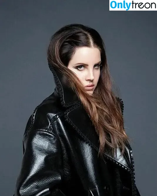 Lana Del Rey nude photo #0090 (lanadelreypictures / lanaraybabyx)